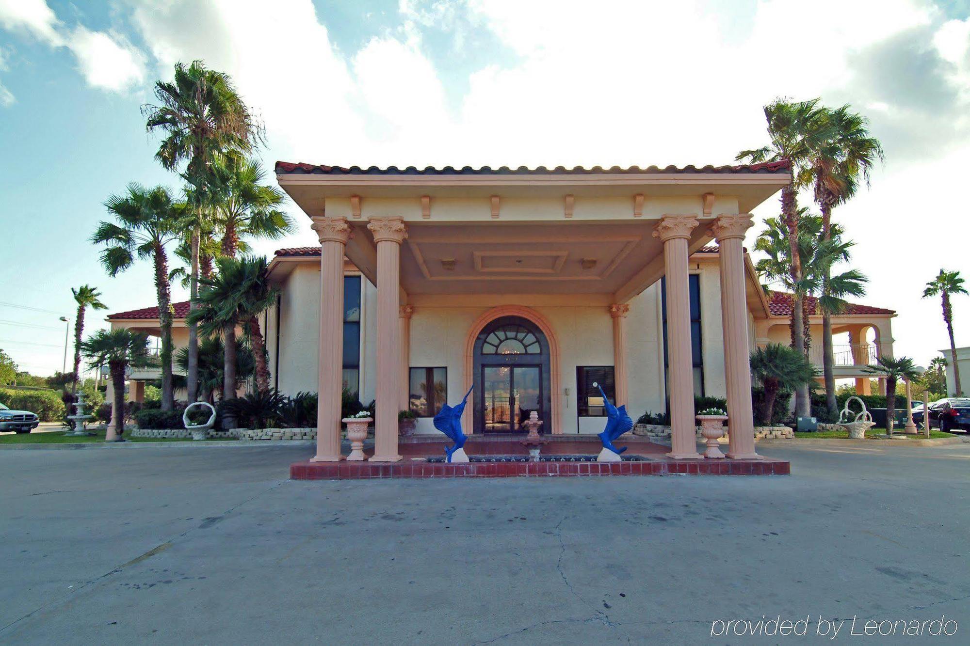 Super 8 By Wyndham Corpus Christi Northwest Motel Exterior foto