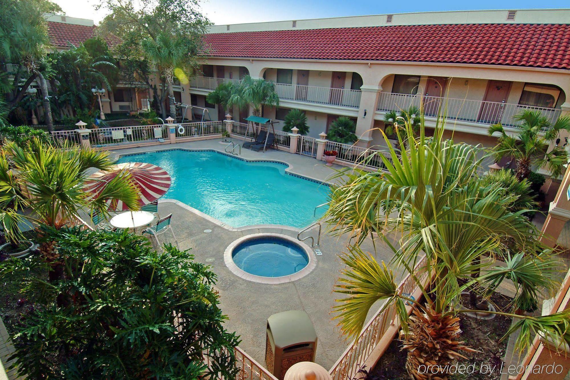 Super 8 By Wyndham Corpus Christi Northwest Motel Instalações foto